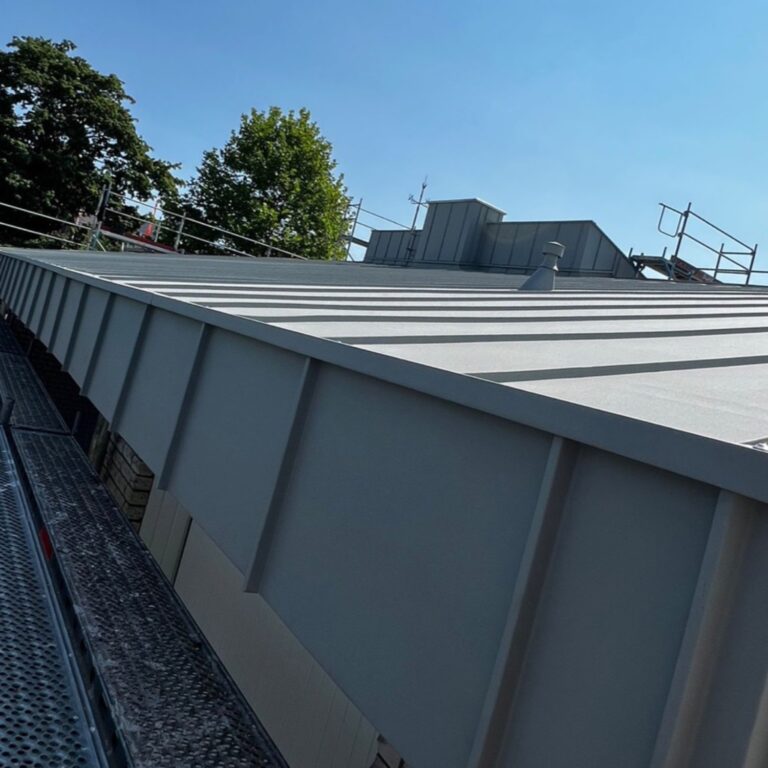 metalleindeckung kirchhein 04 1200px 1